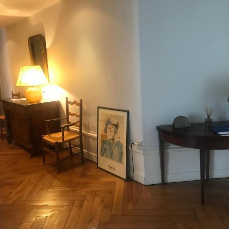 Berges Du Rhone/ Chambre Avec Balcon Lyon Exterior foto